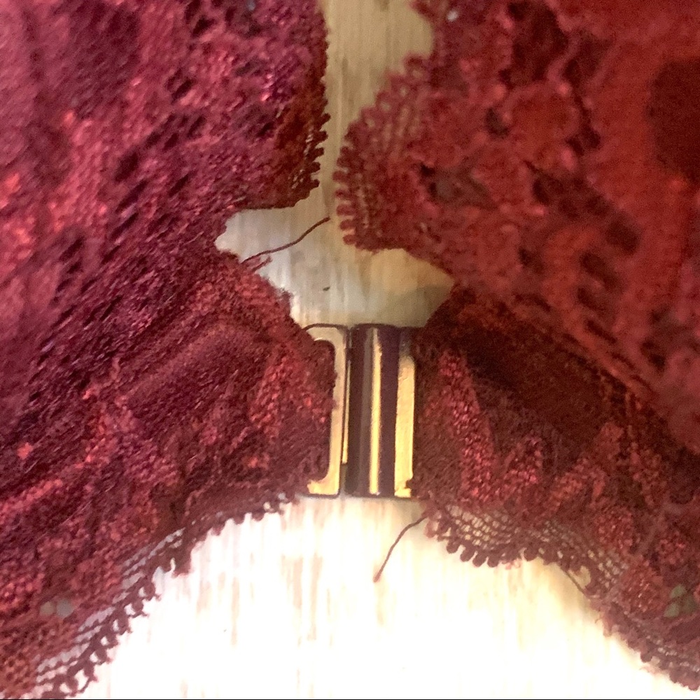 VS Pink Racerback Lace Bra - Picture 3 of 6